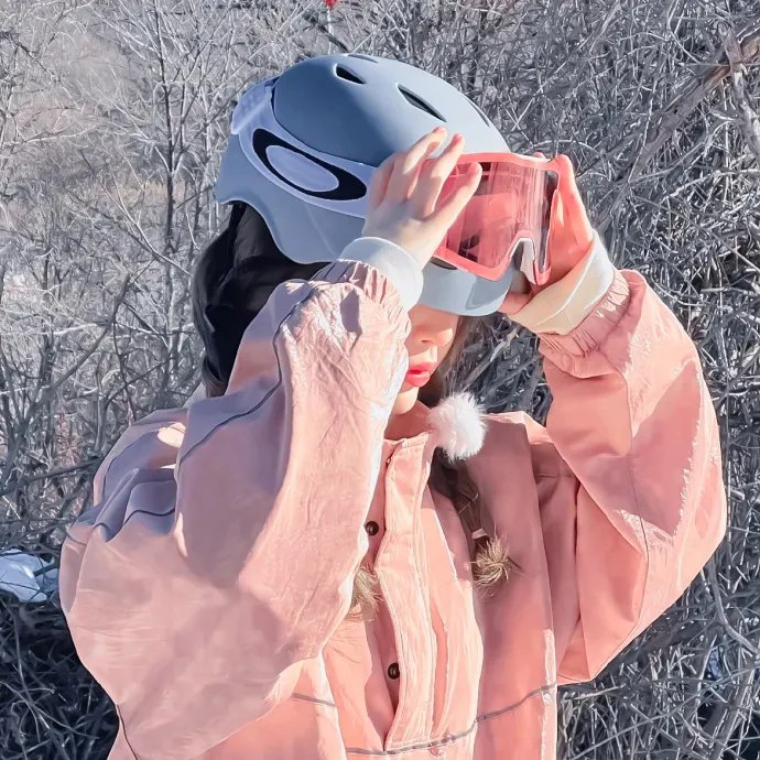 离婚后，冷情机长后悔了